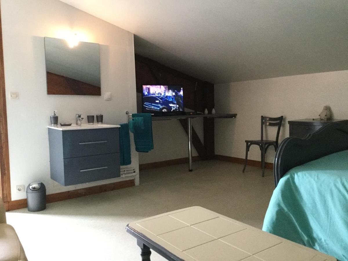 Le Loup Dans La Bergerie Bed & Breakfast Montmartin-sur-Mer Eksteriør bilde
